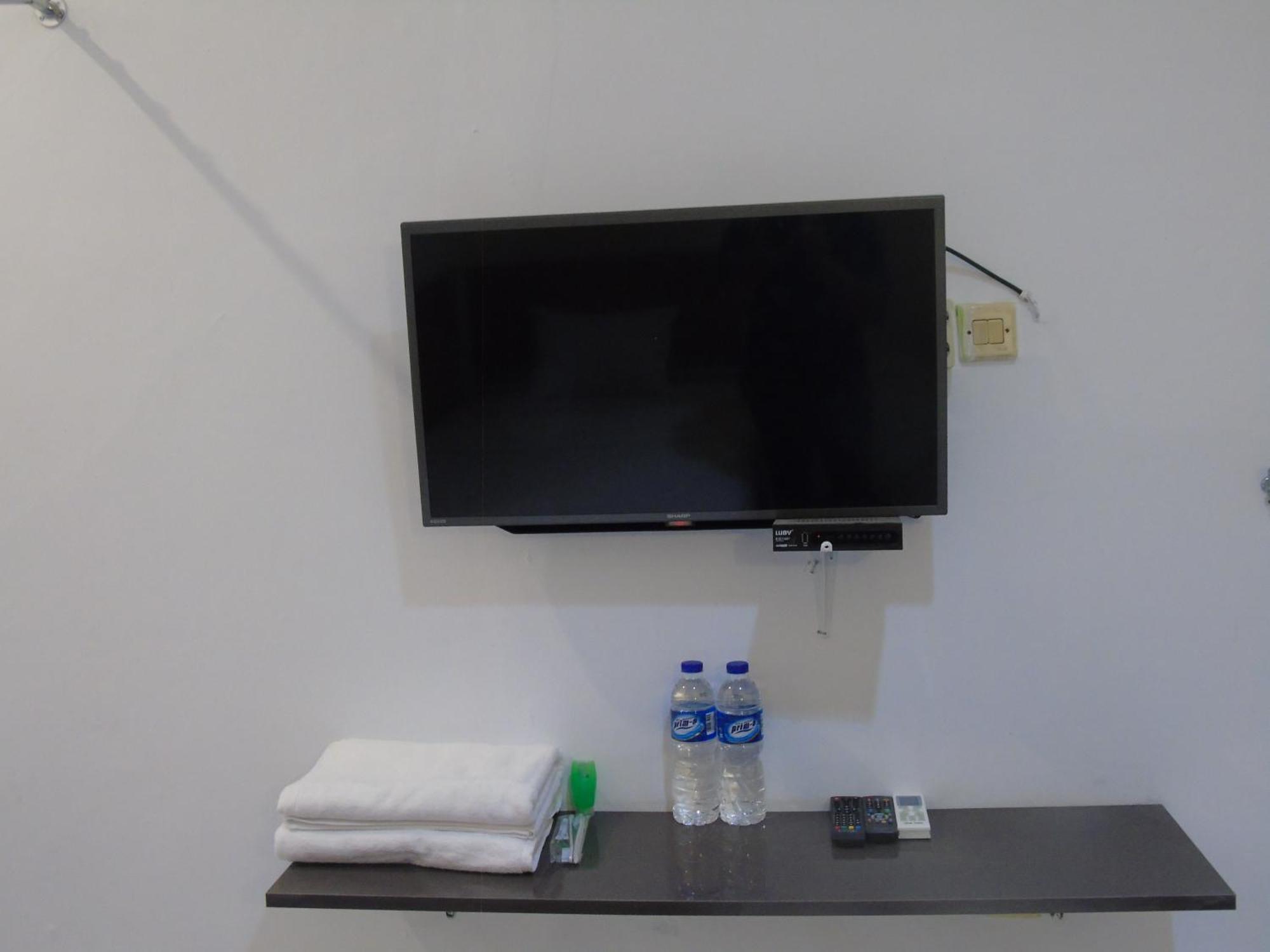 Hotel Permata Zamrud Cirebon Bilik gambar